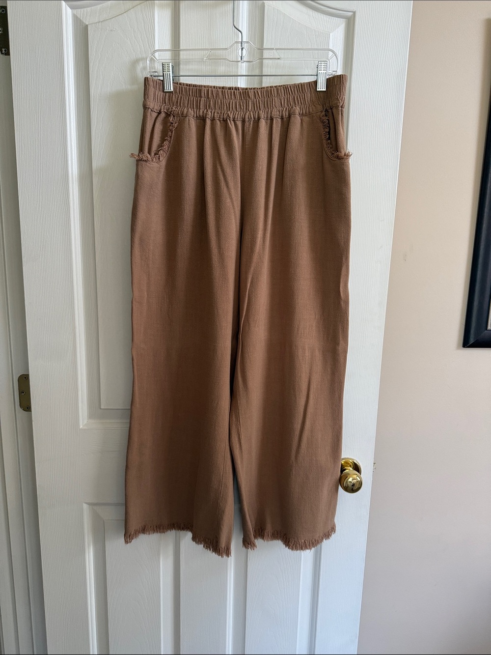 🌸 Umgee: Women’s Wide-Leg Pull-On Bottoms in Khaki